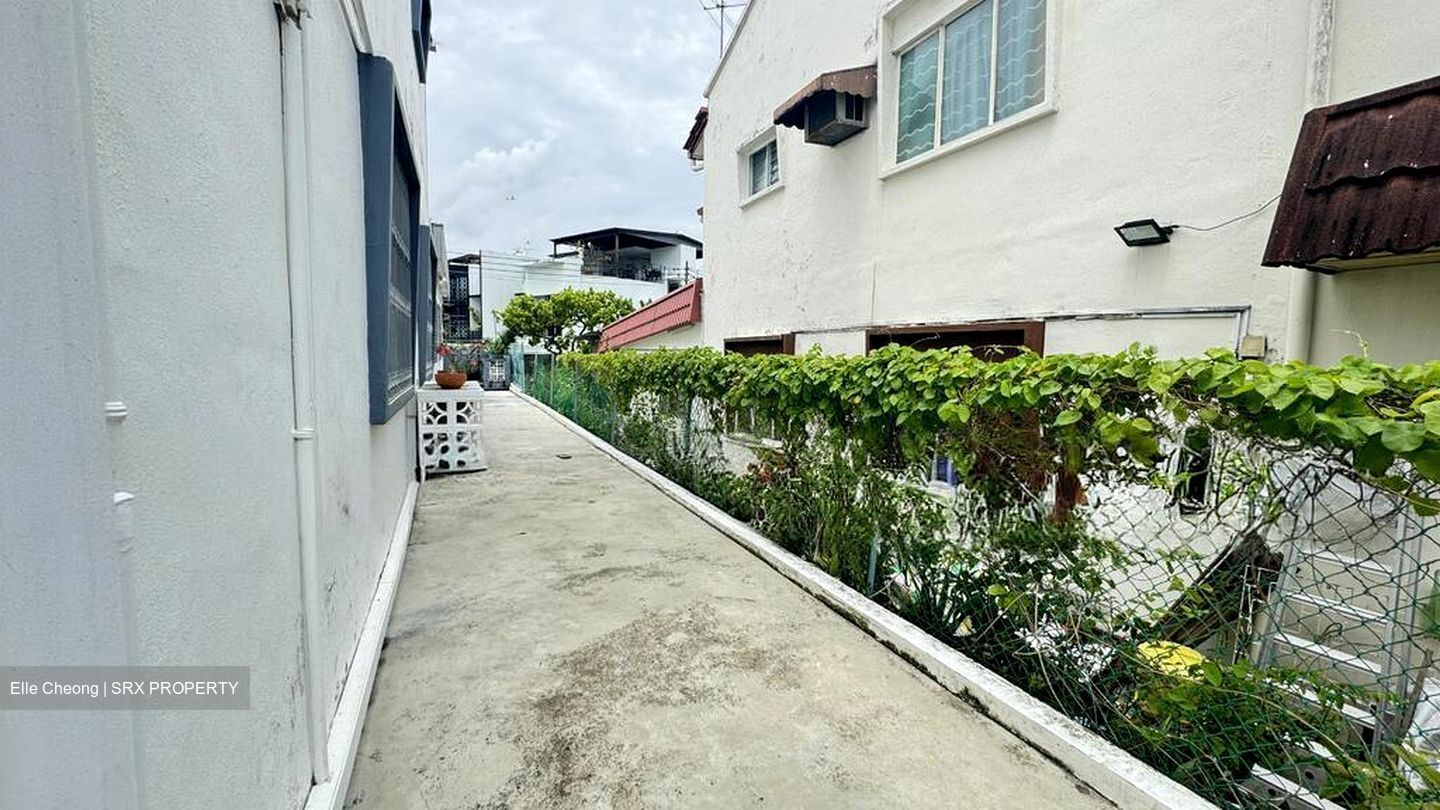 Compassvale Crescent (D19), Terrace #501819911